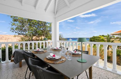 Playa Haus | Kas Chiki, stylish seaside escape