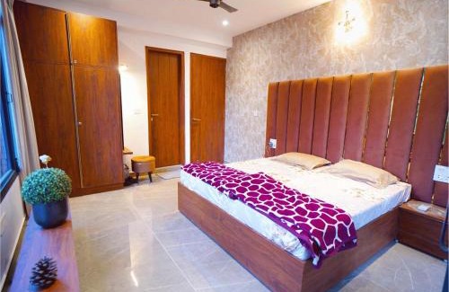 Khattalwada Wohnung | Kasauli Hill Crest By Xaria luxury 3Bed 2Bedroom