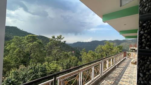 Kuthar Haus | Kasauli Mountain Home Stay