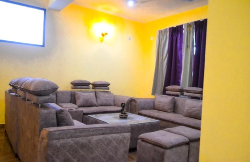 Kuthar Haus | Kasauli Night Bhoom Homestay