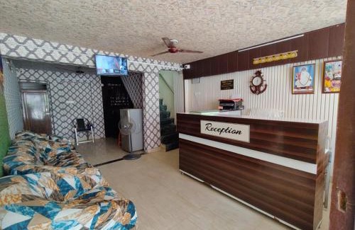 Varanasi Haus | Kashi Vishwanath Temple 2 Km From The Royal Inn New