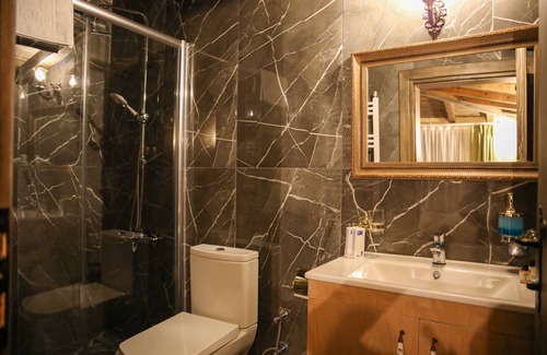 Kucukkuyu Bed & Breakfast | Kazdağı Atilabey Konağı Oteli