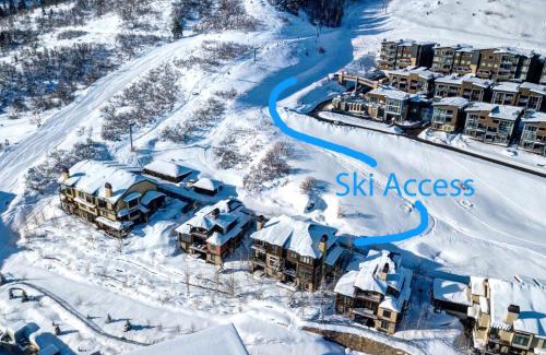 Park City Haus | KBM Resorts Luxurious Vintage on the Strand Ski Access 2 Family rooms 3 Fireplaces FREE Shuttle to Lifts Pri Hot tubVIN-17
