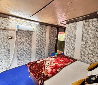 Khattalwada Haus | KD Homestay ganga view