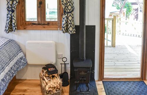 Easterside Haus | Keldholme Shepherds Hut - Uk37158