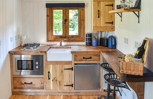 Easterside Haus | Keldholme Shepherds Hut - Uk37158