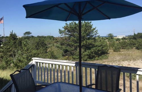 Southold Hütte | PERFECT SOUTHOLD BEACH COTTAGE, nur wenige Schritte von Kenny's Beach entfernt.
