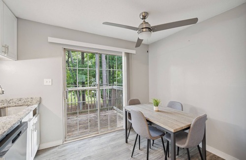 Decatur Wohnung | Kenridge Apartments 2045 I 2 Bed 2 Bath