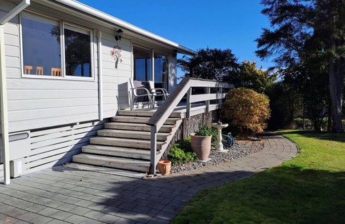 Richmond Heights Haus | Kensington - Includes linen and WiFi