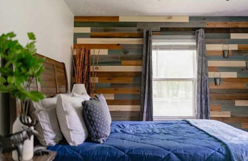 Paw Paw Lake Haus | Kevins Place near PawPaw Lake