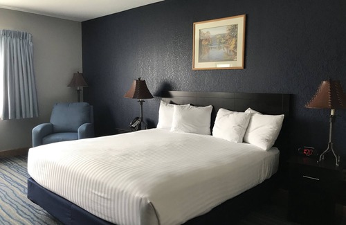 St Ignace Hotel | Kewadin St. Ignace Hotel