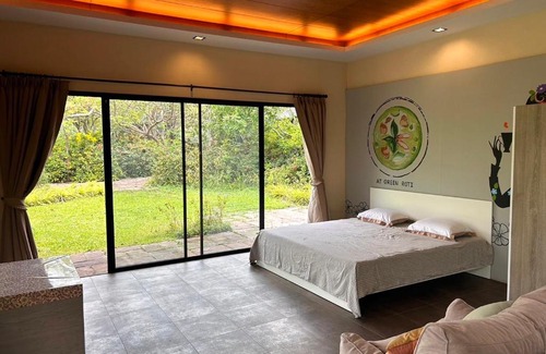 Si Racha Haus | Khao Kheow Garden เขาเขียว การ์เดน