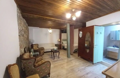 Ayvalik City Center Haus | Kidoni Macaron Guesthouse