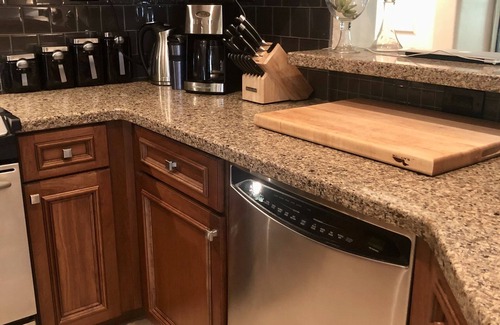 Desert Ridge West Eigentumswohnung | Killer Pool View in der Wüste Ridge. JW Marriott 2 Meilen, wenn Sie an Konferenzen teilnehmen.