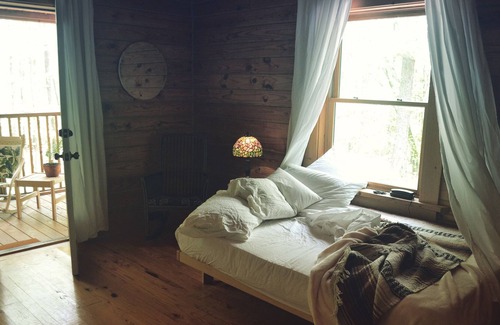 Covington Kabine | Kilo Hütte | Lakeside Bohemian Versteck | 45 Minuten von ATL