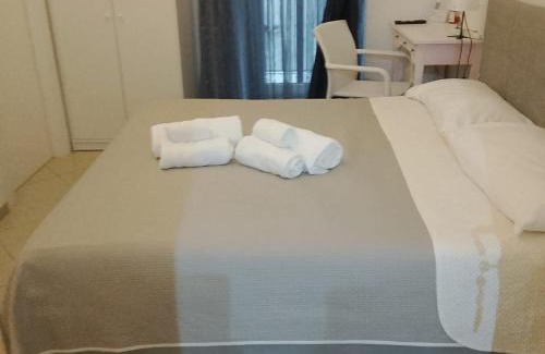 Modugno Haus | KiMia Home, Near Airport & station