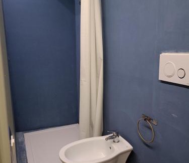 Modugno Haus | KiMia Home, Near Airport & station