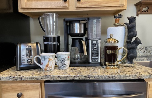 Sautee Nacoochee Kabine | 3 BEZAHLUNGSPLAN * HONEYMOONS * HUNDE OK * NETFLIX * HOT TUBS * FIREPITS * POOL TABLE * WIFI * LIEBE