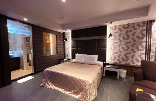 Rende District Hotel | King & Princess Motel - Rende