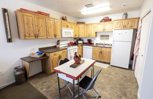 Mount Pleasant Wohnung | đ€ king studio w/Q sleeper+kitchen+washer/dryer+250mbps wi-fiđ„Ÿ(15mi)maple canyon