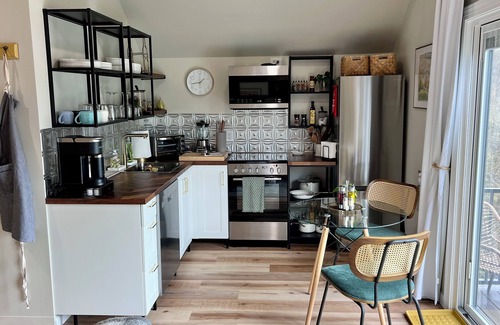 Lafayette Wohnung | King Suite, Modern Studio Apartment in the Country/Garden State—1hr from NYC