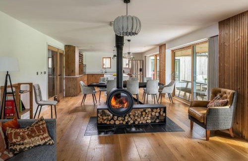 Market Drayton Haus | Kingfisher Forge