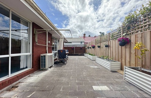Hobart Central Business District Haus | Kings Corner - 5min to CBD & 20min to Airport