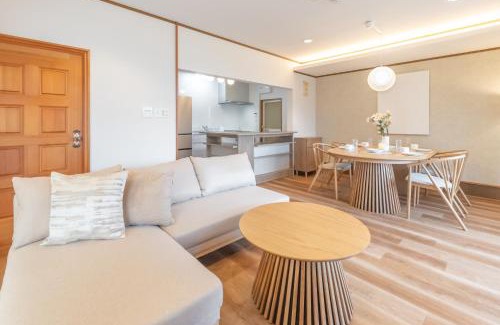 Minami-komatsu Villa | KINOTOMI 近江舞子 - Self Check-In Only