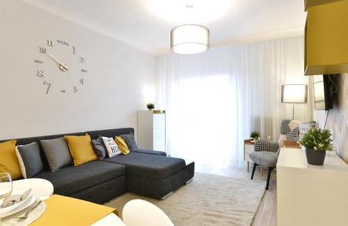 Szekesfehervar Wohnung | Királykút 1 apartman - ingyen parkolás, bicajok, ac