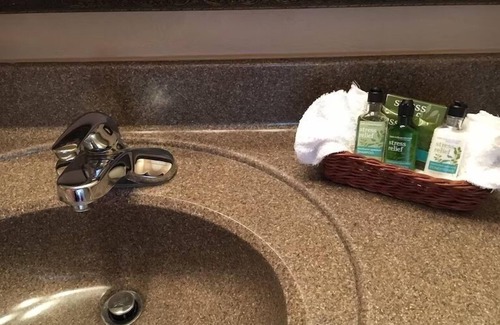 Mason Hotel | Kirkwood Inn