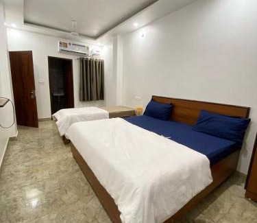 Haridwar Hotel | Kisna Dham by YatriMap