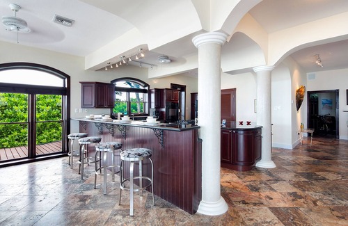 Old Man Bay Haus | KiToCay: Modern Beach House w/Over-the-Water Sun Deck & Private Beach Lot
