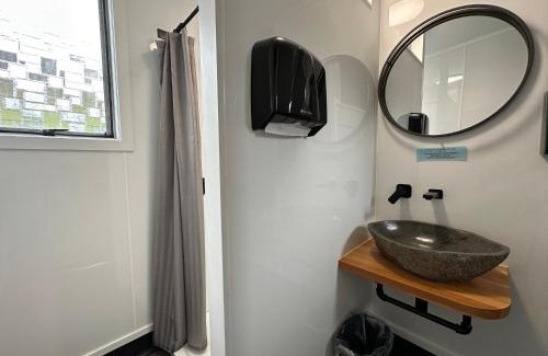 Tapu Sonstige | Kiwi Cabins