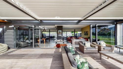 Eskdale Haus | Kiwiesque