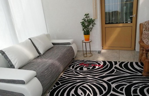 Neutrebbin Wohnung | Kleines Haus im Oderbruch