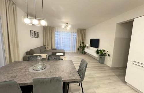Dunajska Luzna Haus | Klimatizovaný Apartmánový dom s vírivkou, 9A