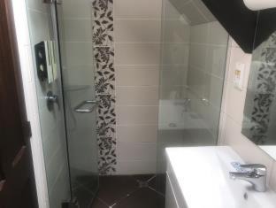 Greenlane - Ellerslie Hotel | Knights Inn