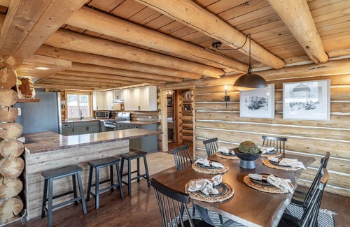 Stevensville Haus | Knotty but Nice by the Bitterroot!