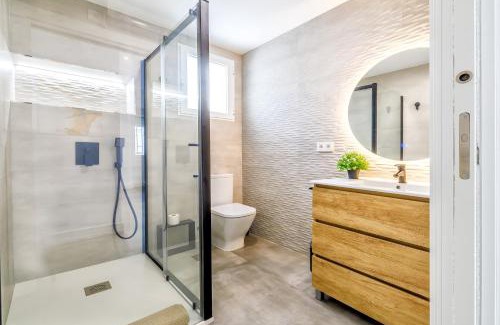 Distrito Sur Wohnung | KOKO Apartment & Parking incluido junto al casco histórico