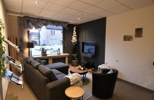 Putte Wohnung | Kom tot rust in The Forest