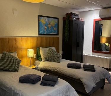 Putte Wohnung | Kom tot rust in The Forest