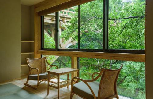 Kaga Hotel | Koorogirou