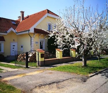 Buk Haus | Kovács Vendégház
