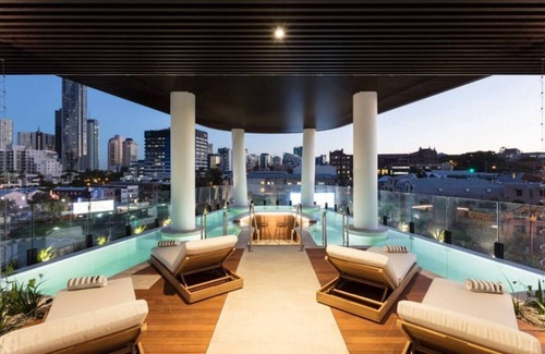 Fortitude Valley Wohnung | Designer 2Bed 2Bath APT | 2 km nach Brisbane CBD