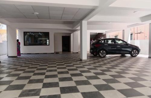 Ram Nagar Kabine | KR Grand Residency-AALA
