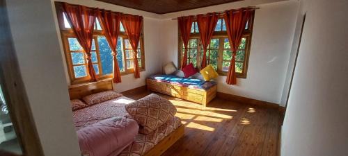 Darjeeling Haus | Krishna Cottage Rampuria