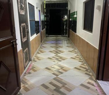 Mallital Haus | Krishna guest house