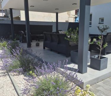 Ujfeherto Wohnung | Kriszta Deluxe Vendégház