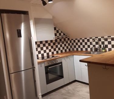 Strangnas Municipality Wohnung | Krokbråten Gård vindsvåning