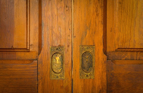 Jacksonville Haus | Kubli Haus - Suite #1 ~ Luxury, Style & Location, 1 block to Britt